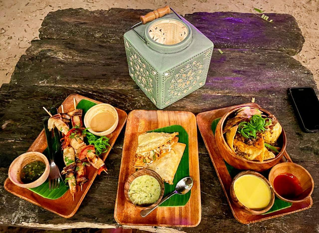 Sip Sunset Hostel And Lounge 爱妮岛 外观 照片